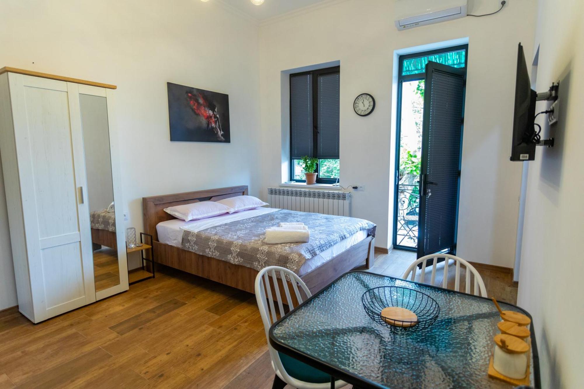 Mulberry Ბჟოლები Apartment Kutaisi Exterior photo